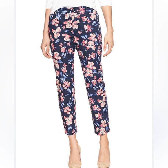 Gap factory Pants - Khakis by gap factory slim city floral pant size 6 new with tag